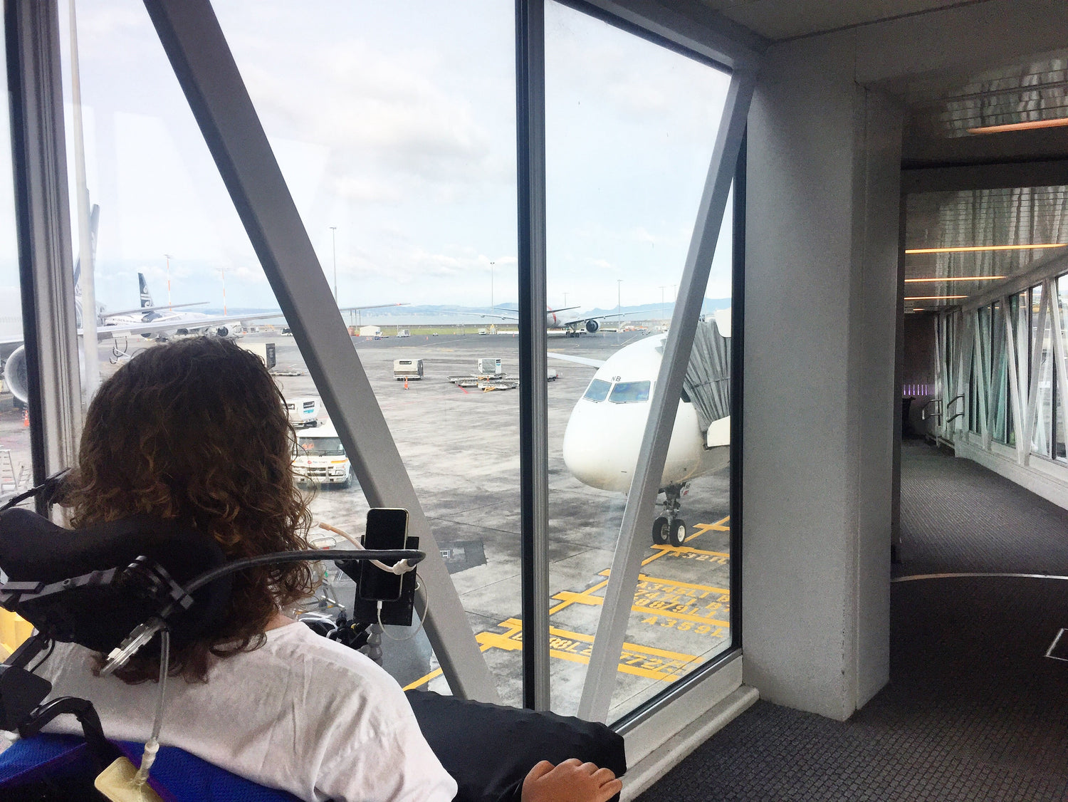 Travelling with a Powerchair: Brad Smeele’s Experience and Advice